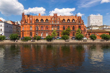 Fototapeta premium Historic building on the Brda river in the old town in Bydgoszcz, Poland