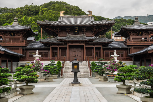 The Maitreya Hall at Chi Lin Nunnery in Diamond Hill, Kowloon, Hong Kong, China