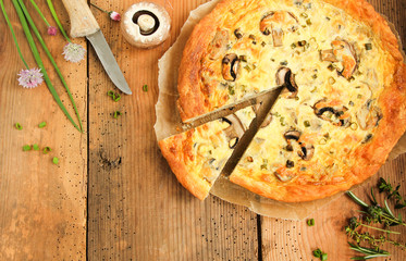 Quiche Pilze Pilz Champignons Overhead Messer Herbst
