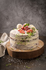 Naked cake with strawberries