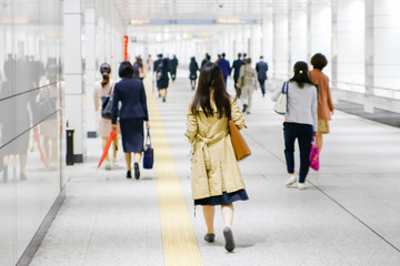 通勤時の人混み