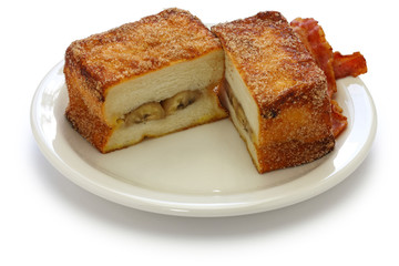 banana cinnamon french toast with bacon