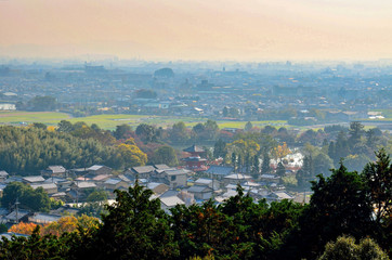 京都の嵯峨天皇陵からの眺め