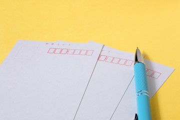 ポストカード、ハガキ、はがき、文具、文房具、ペン、ボールペン、ビジネス、書類、郵便、手紙、筆記用具