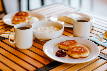 Example of breakfast menu in Russian recreation center