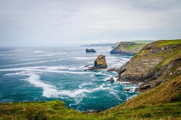 Foto auf Acrylglas Rocky coast of Cornwall, UK © hardyuno