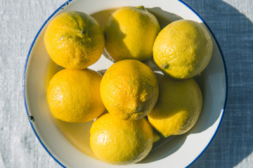 Lemons (vitamin c) 