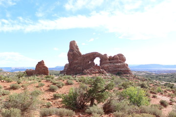 Fototapeta na wymiar Stunning stone arches in arches national park, Utah