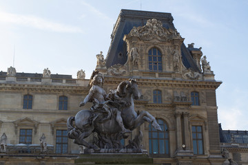 Louvre