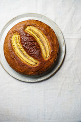 Banana cake with fresh bananas