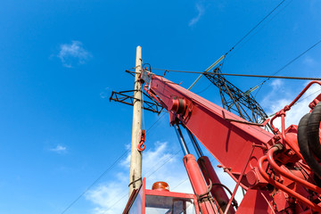 Installation of column for high-voltage electricity line