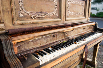 Fototapeta na wymiar Vintage Wooden Piano