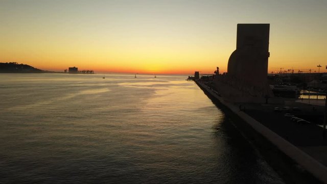 Por do sol no Padrao dos descobrimentos portugueses, Portugal