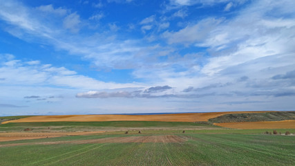 Obraz premium Lands of Castile late winter, province of Palencia, region of Castile and Leon, Spain.