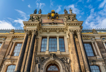 Fototapeta na wymiar Die staatliche Akademie der bildenden Künste in Dresden