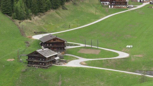 Osttirol, Innervillgraten, Deferegger Alpen, Villgrater Berge, Bergbauernhof, Landwirtschaft, Stra&szlig;e, Alm, Berg, Gipfel, Tal, Lienz, Riepenspitze, Schnee, bl&uuml;hen, wachsen, Schneeschmelze, Fr&uuml;hling, Fr