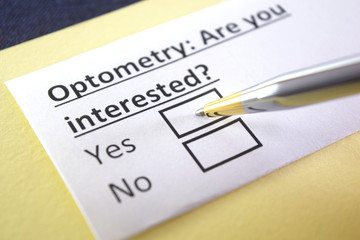 One person is answering question about optometry.