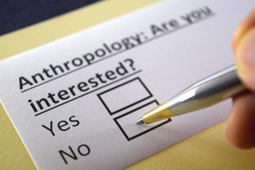 One person is answering question about anthropology.