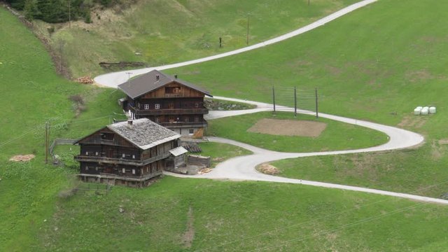Osttirol, Innervillgraten, Deferegger Alpen, Villgrater Berge, Bergbauernhof, Landwirtschaft, Stra&szlig;e, Alm, Berg, Gipfel, Tal, Lienz, Riepenspitze, Schnee, bl&uuml;hen, wachsen, Schneeschmelze, Fr&uuml;hling, Fr