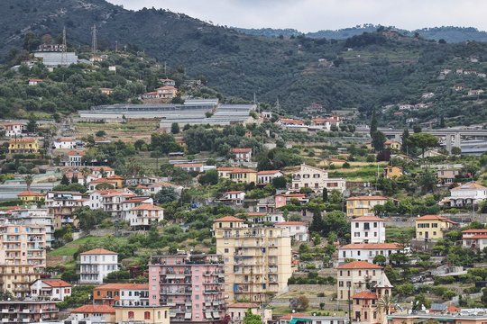 Ligurisch Bilder – Durchsuchen 7,262 Archivfotos, Vektorgrafiken und ...