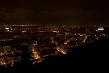 Fototapeta na wymiar Roma, panorama San Pietro