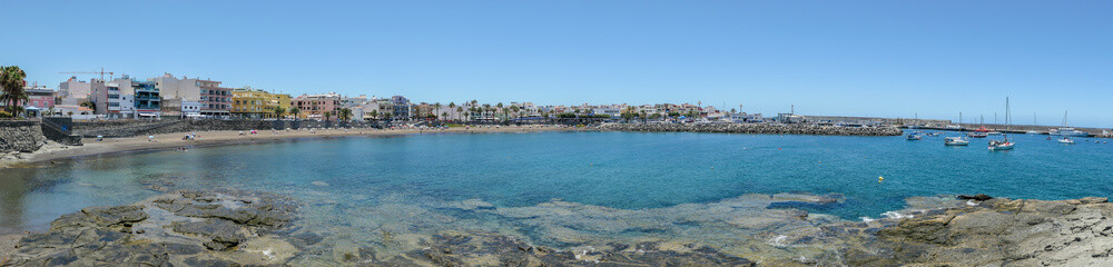 Obraz premium Panoramic view of Arguineguin beach in Gran Canaria, Canary Islands, Spain