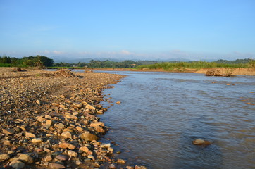 The soil broke after flooding in the evening.