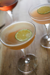 cocktails making