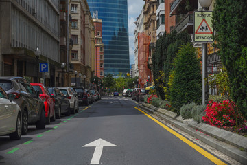 Obraz premium Street in Bilbao in the Guggenheim museum zone. Basque country.Spain