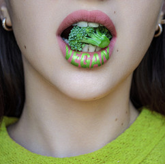 vegan lips art with broccoli - obrazy, fototapety, plakaty