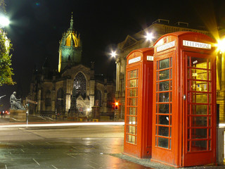 Night image of the St Giles' Cathedral, on the Royal Mile, Edinburgh, Scotland