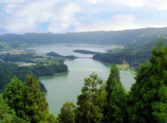 Fototapeta na wymiar Lagoa das Setes Cidades, São Miguel, Açores
