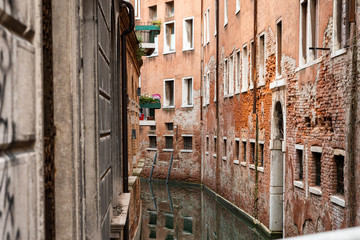 Fototapeta na wymiar fascinating water canal in venice italy