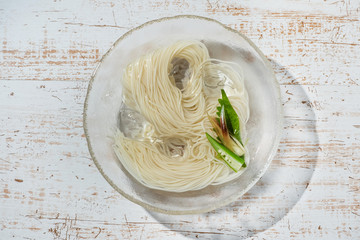 そうめん　ひやむぎ　Japanese very thin noodle(Somen)