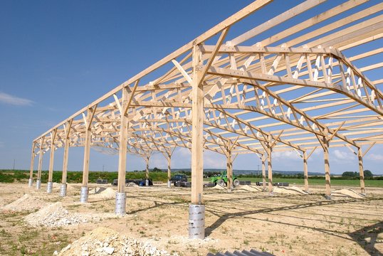 Construction d'un batiment agricole &agrave; ossature bois