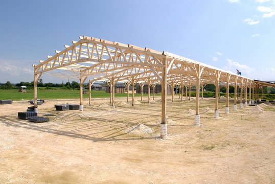 Construction d'un batiment agricole &agrave; ossature bois