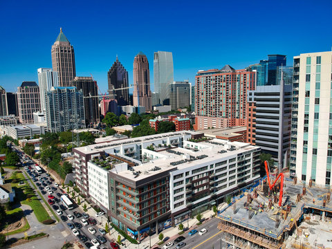 Traffic Forms At The Varsity In Downtown Atlanta. The Varsity Is An Iconic Fastfood Restaurant Chain With Branches Across Metropolitan Atlanta.