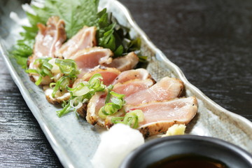 鶏肉のタタキ
