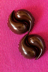 Natural and healthy home-made chocolates.