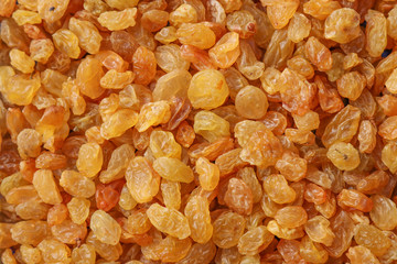 Dried white grapes.