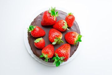 Chocolate cake with strawberries