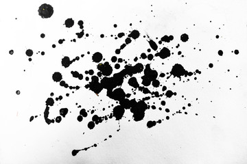 Fototapeta premium Tło powitalny czarny na papierze. Twórcza sztuka abstrakcyjna z tuszu i akwareli.