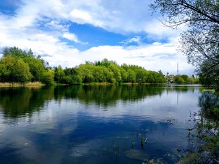 Fototapeta premium lake in the park
