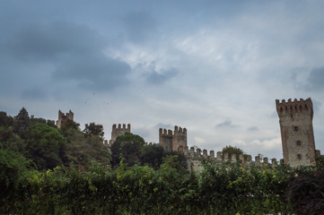 Fototapeta premium wall fortifications and towers of the Este (Padova) medieval castle in Italy - today it's a free public park