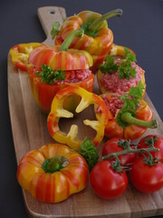 Gefüllte Tigerpaprika