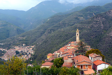 Fototapeta na wymiar old village of Perinaldo in Liguria near Dolceacqua and San Romolo