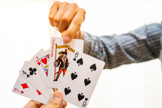 ババ抜き のストック写真 ロイヤリティフリーの画像 ベクター イラスト Adobe Stock