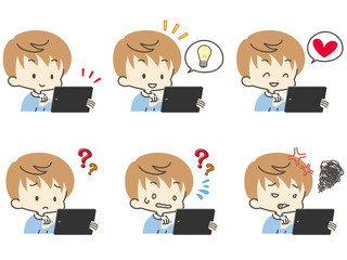 タブレット端末を使う子ども