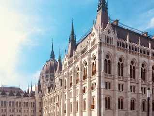 Obraz premium parliament building in budapest hungary