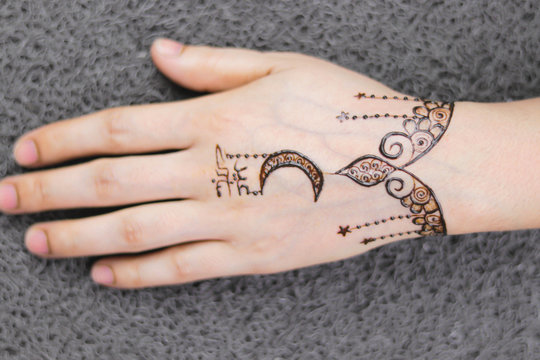 Mehndi Design Images Browse 781 Stock Photos Vectors And Video Adobe Stock Mehndi Design Images Browse 781 Stock Photos Vectors And Video Adobe Stock
